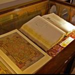 The illuminated 4 gospels "the book of kells"